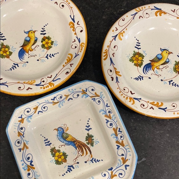 Hand painted Colorful Bird Design Dinnerware Set from Italy - Picture 1 of 7